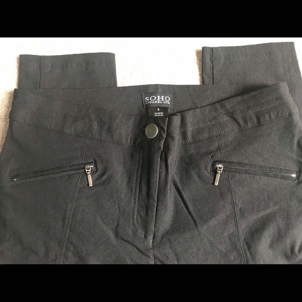 Women’s formal skinny jeggings size 6
